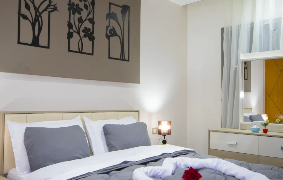 C106- Amazing and colourful 1 BR Aprt – Queen Bed