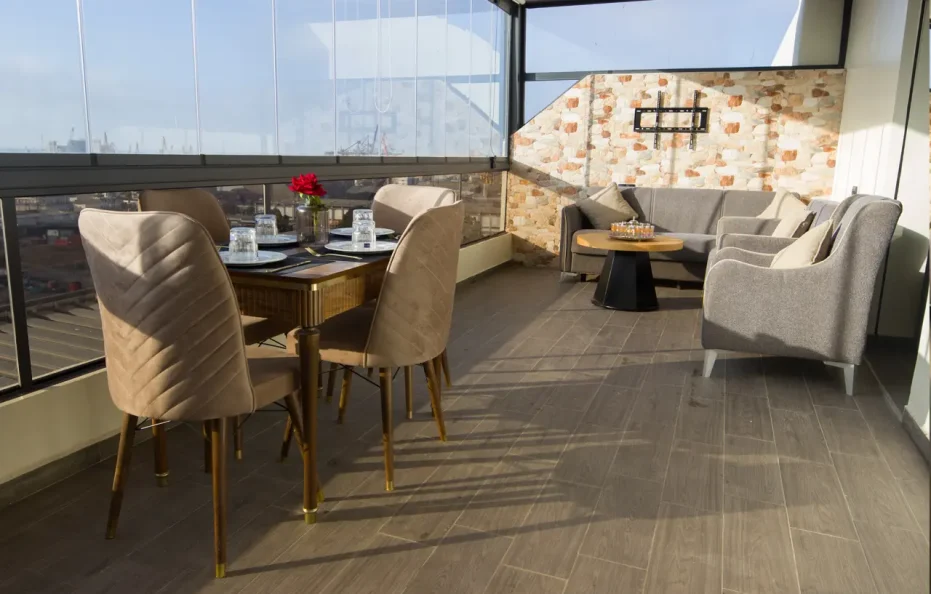 C104- Luxurious Penthouse with Incredible Sea View